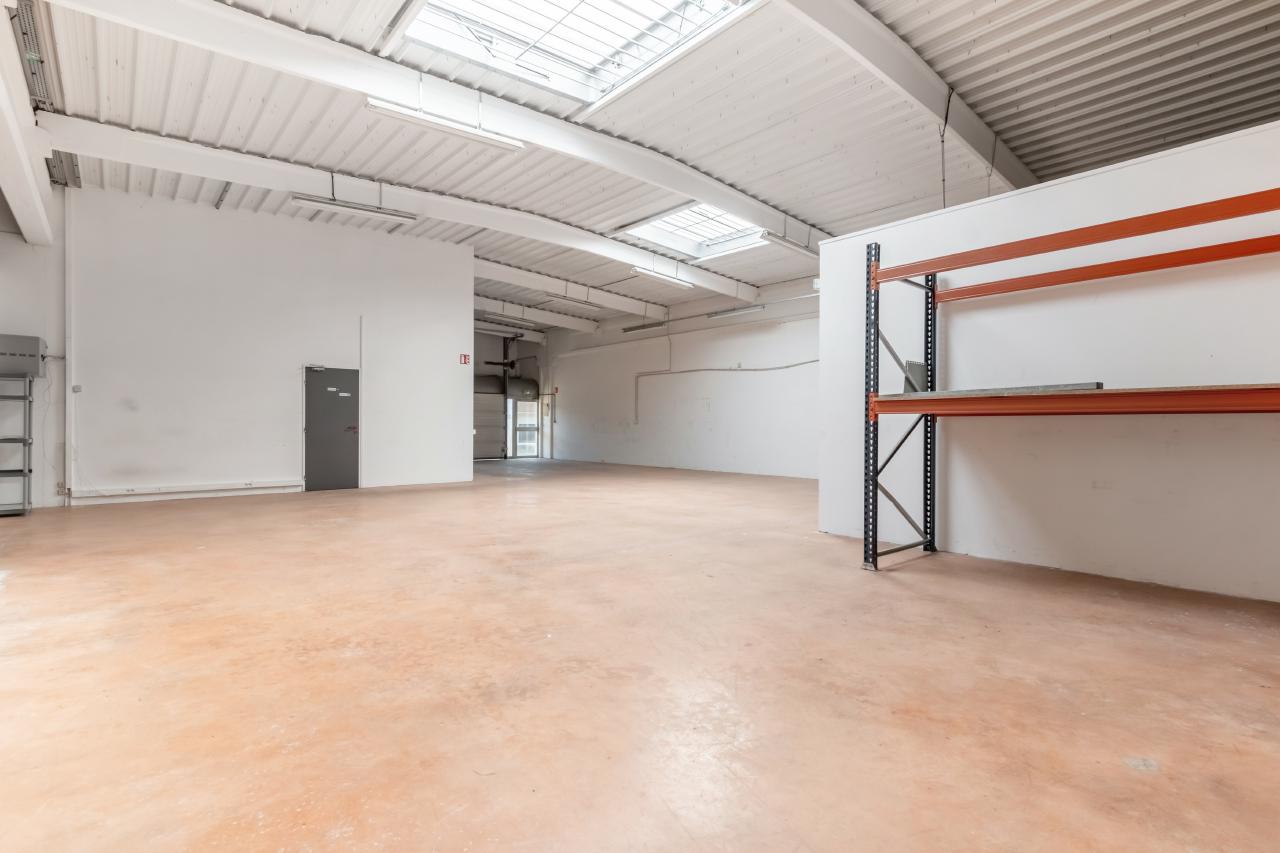 Local d'activité Trappes 838m² Location local d'activité Trappes Yvelines OLACT2001503 6